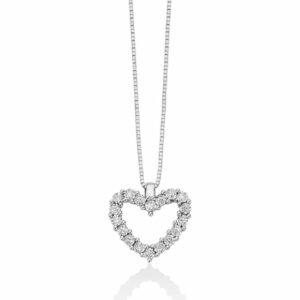 Collana in oro bianco con cuore circondato di diamanti