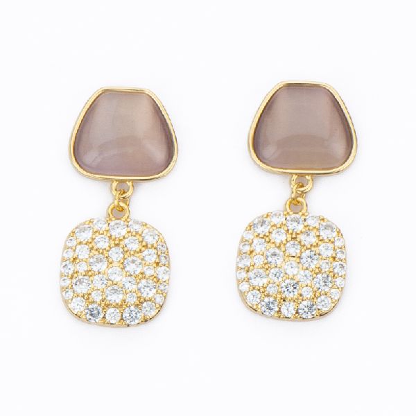 Orecchini top in cat eye violet e pendente in pavè di zirconi tanzanite su base in brass dorato