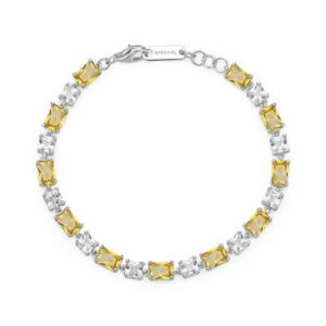Bracciale in argento rodiato 925&permil; con cushion cubic zirconia chiari e baguette cubic zirconia colore golden yellow.