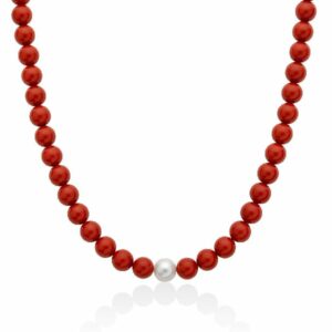 Collana di corallo con perle