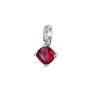 Pendente in argento rodiato 925&permil; con cushion cubic zirconia chiari e cushion cubic zirconia colore ruby.