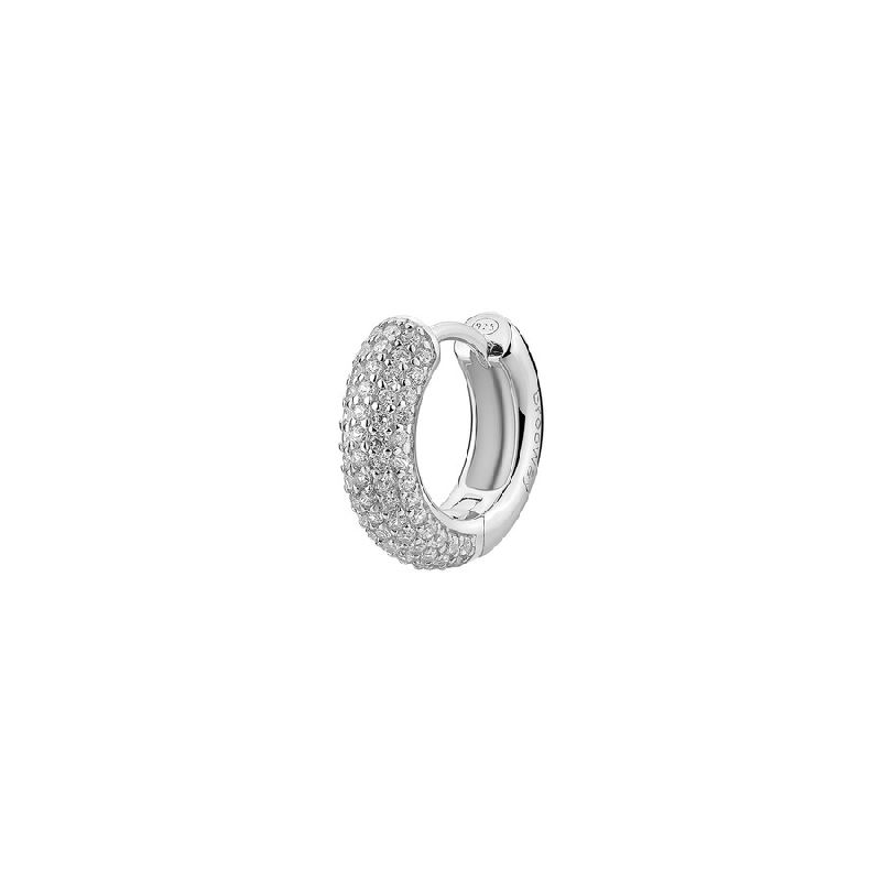 Orecchino singolo a cerchio in argento rodiato 925‰ con cubic zirconia.