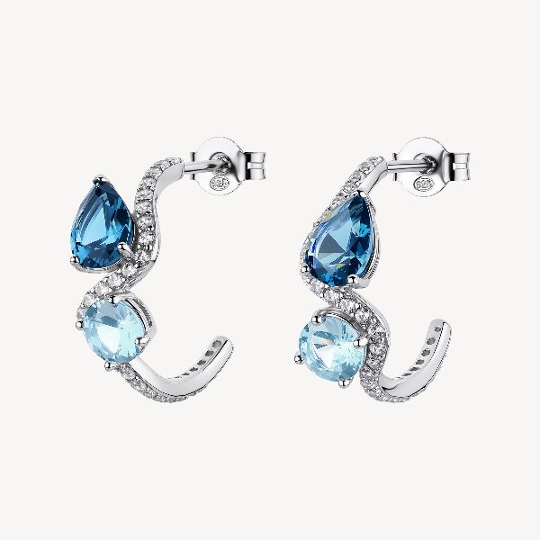 Orecchini a cerchietto FANCY in argento 925/1000 rodiato, con cubic zirconia sapphire e light sapphire forma round e pear