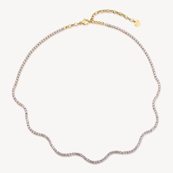 Collana girocollo in acciaio 316L e finitura pvd oro 14K con cubic zirconia.