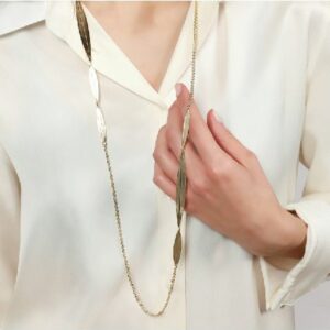 Collana lunga foglie