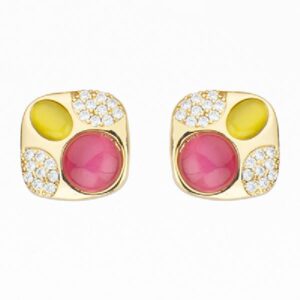 Orecchini top carr&egrave; in brass dorato ad intarsi in cat eye lampone e verde detox con pav&egrave; di zirconi clear