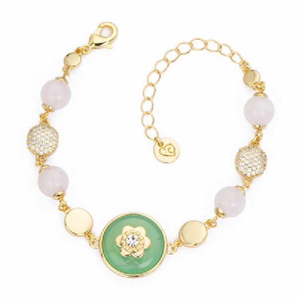 Bracciale elementi in brass dorato lisci e in pavè di zirconi con pietre in quarzo rosa e centrale a bottone in cristallo jelly apple - Misura Regolabile