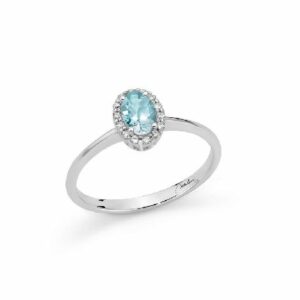 Anello con acquamarina ovale circondata di diamanti in oro bianco