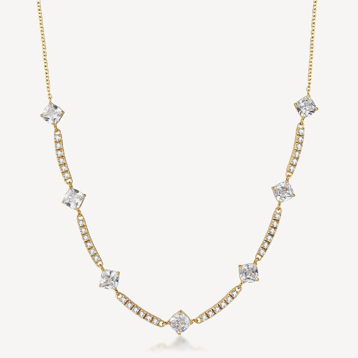 Collana girocollo in acciaio 316L e finitura pvd oro 14K, con barrette e cushion cubic zirconia.