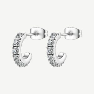 Orecchini a cerchietto in acciaio 316L con cubic zirconia.