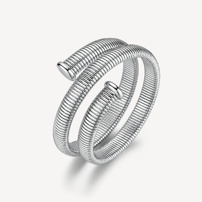 Bracciale rigido in acciaio 304 con catena tubogas a doppiogiro.